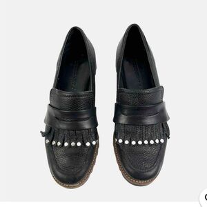 Bernardo Loafers 5 Black Leather Kiltie Fringe Studs Silver Shoes Women’s